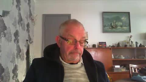 Snapshot of champers37 chatting on January 2025 10:23:02 AM Champers online show from January 2025 10:23:02 AM