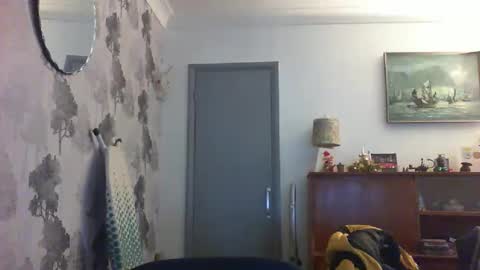 Snapshot of champers37 chatting on December 2025 02:03:01 PM Champers online show from December 2025 02:03:01 PM