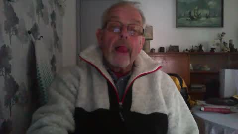 Snapshot of champers37 chatting on January 2026 11:56:01 AM Champers online show from January 2026 11:56:01 AM