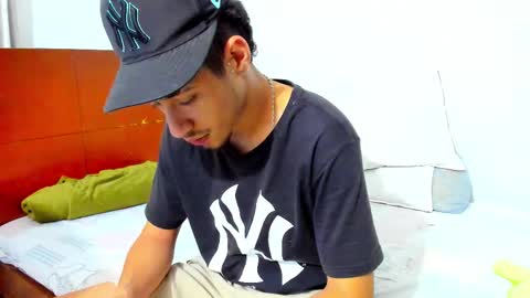 Kenji online show from December 2025 04:10:02 AM