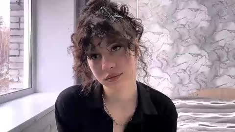 Snapshot of chanel_no_5 chatting on October 2025 06:45:02 AM Amelia online show from October 2025 06:45:02 AM