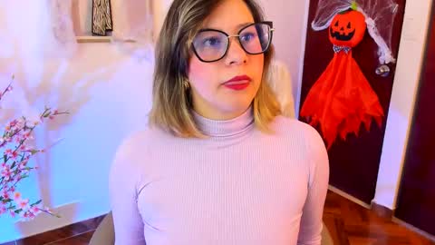 chanell online show from October 2025 09:09:02 AM