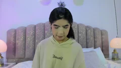 Snapshot of channel_sofia chatting on July 2026 12:07:01 AM Channel Sofia online show from July 2026 12:07:01 AM
