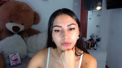 Isabella online show from December 2024 09:17:01 PM