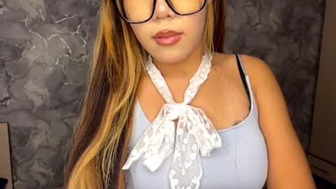 Ayano online show from December 2025 02:58:02 PM