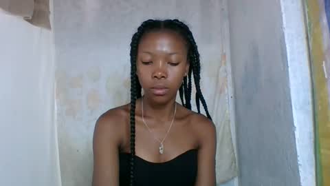 chariola0101 online show from January 2025 10:11:02 AM