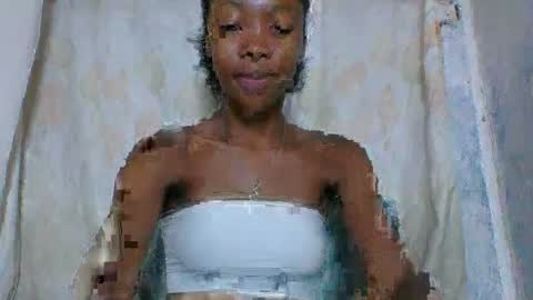 chariola0101 online show from February 2025 06:37:02 PM