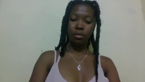 chariola0101 online show from October 2025 11:11:02 AM