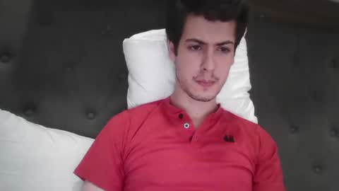 Snapshot of charismaticcharm chatting on January 2025 04:36:02 AM charismaticcharm online show from January 2025 04:36:02 AM