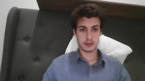 Snapshot of charismaticcharm chatting on January 2025 11:40:02 AM charismaticcharm online show from January 2025 11:40:02 AM