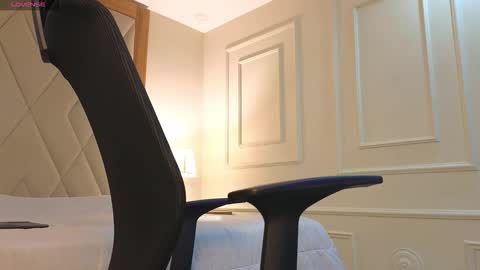 charlesbrown_ online show from December 2025 12:21:02 PM