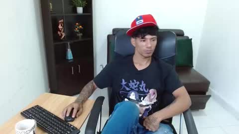 Snapshot of charlie_oconnor chatting on December 2024 03:44:02 AM Charlie oconnor online show from December 2024 03:44:02 AM