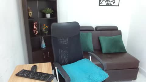 Snapshot of charlie_oconnor chatting on January 2025 06:45:02 AM Charlie oconnor online show from January 2025 06:45:02 AM