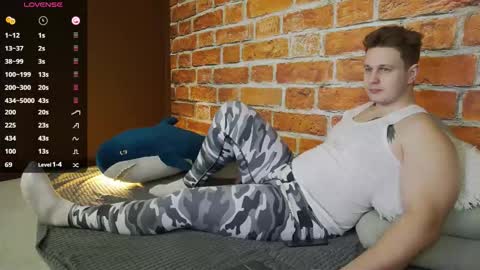 Charlie Smiley online show from December 2025 10:20:01 AM