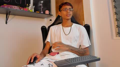 Charles Russo online show from December 2024 12:26:01 AM