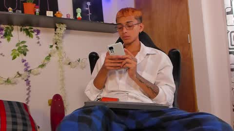 Charles Russo online show from January 2025 03:32:02 PM