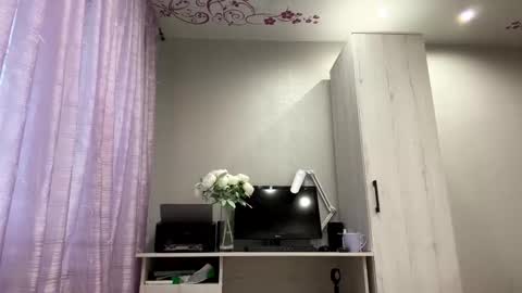 Freya online show from December 2025 10:56:02 AM