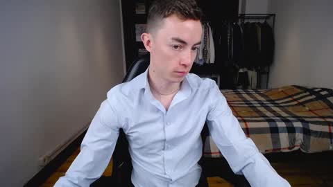 carlos reyes online show from March 2025 09:03:02 AM