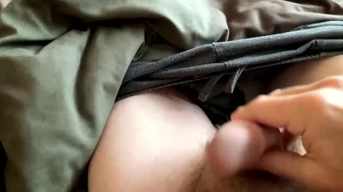 Snapshot of charlieskybloke chatting on November 2025 09:35:01 AM charlieskybloke online show from November 2025 09:35:01 AM