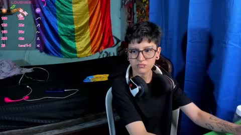 Charlie online show from December 2025 10:17:02 PM