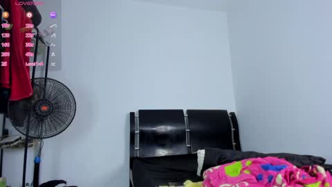 Snapshot of charlietaylorr__ chatting on May 2026 12:07:01 AM Charlie online show from May 2026 12:07:01 AM