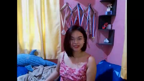 Sweetieeche online show from April 2026 07:13:01 AM