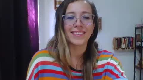 charlott online show from November 2025 07:59:02 PM