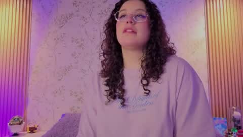 Snapshot of charlote__miller chatting on April 2026 11:52:02 AM You honey online show from April 2026 11:52:02 AM