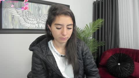 Charlote online show from January 2025 11:35:01 AM