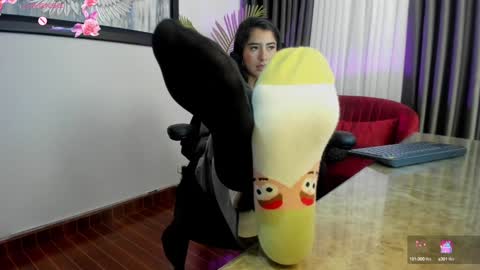 Charlote online show from February 2025 02:53:02 PM