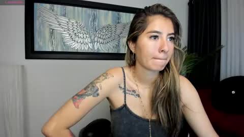 Charlote online show from October 2025 11:40:02 AM