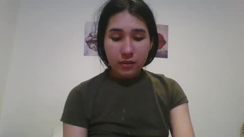 karinaa independent model online show from January 2025 12:25:01 AM