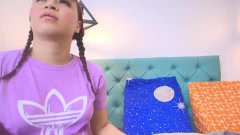 Charlotte and Zac online show from February 2025 07:13:01 PM