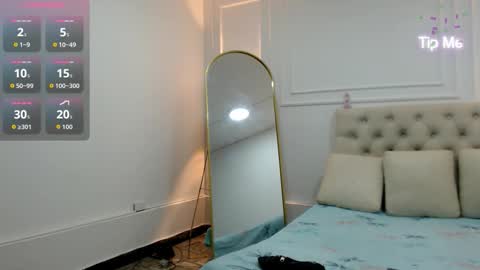 charlottte y dante online show from November 2025 03:45:02 AM