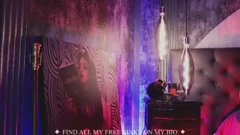 Charlotte online show from April 2026 05:36:01 PM