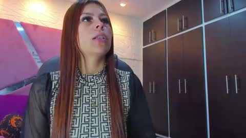 Snapshot of charlotte_icee chatting on November 2025 03:44:01 PM Charlotte Icee online show from November 2025 03:44:01 PM