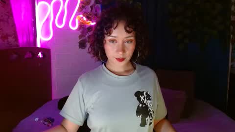 charlotte_morh_ online show from May 2026 01:34:02 AM