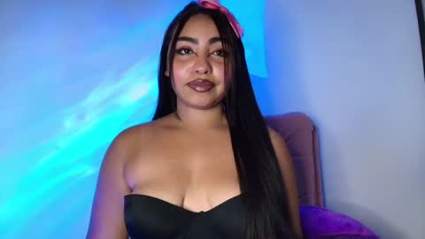 Snapshot of charlotte_princess_1 chatting on February 2025 06:15:01 AM charlotte_princess_1 online show from February 2025 06:15:01 AM