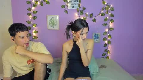 Snapshot of charlotte_queeen chatting on February 2025 09:10:01 PM Charlotte online show from February 2025 09:10:01 PM