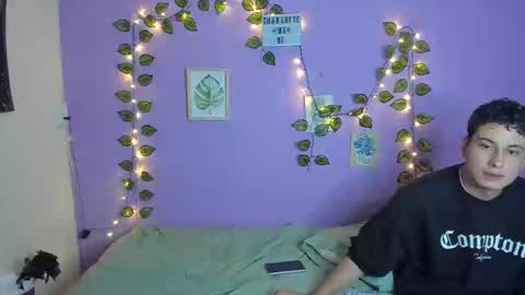 Snapshot of charlotte_queeen chatting on February 2025 12:47:02 AM Charlotte online show from February 2025 12:47:02 AM