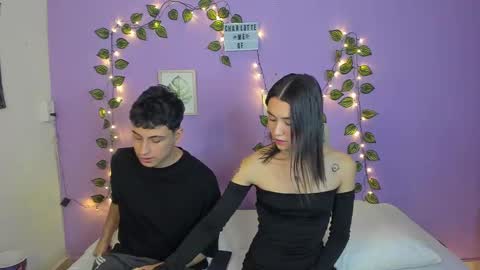 Snapshot of charlotte_queeen chatting on March 2025 09:04:01 PM Charlotte online show from March 2025 09:04:01 PM