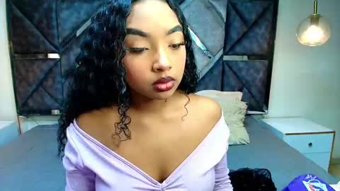 Snapshot of charlotte_walker1 chatting on September 2025 02:32:01 PM charlotte_walker1 online show from September 2025 02:32:01 PM