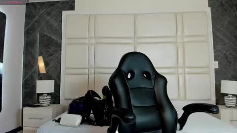 Snapshot of charlotte_whitee1 chatting on June 2026 11:09:01 AM Charlotte Everyday From 0700 to 1300 Col Time online show from June 2026 11:09:01 AM