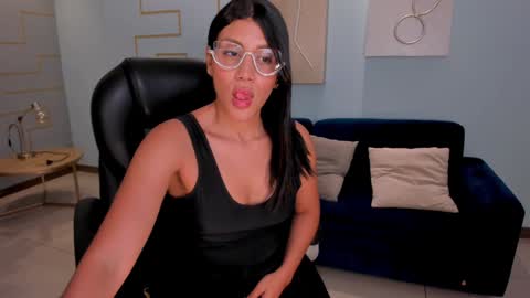 Charlotte online show from December 2024 05:40:01 PM