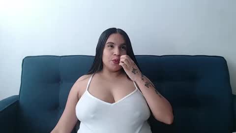 Charlotte and Eric online show from November 2025 06:52:01 PM