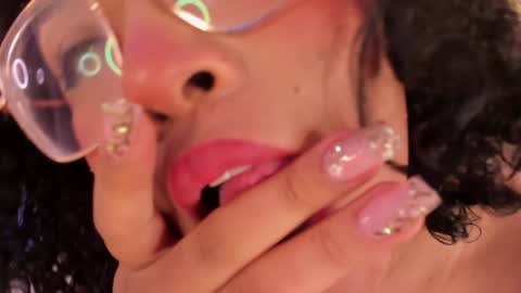 Charlotte  online show from January 2025 02:10:02 AM