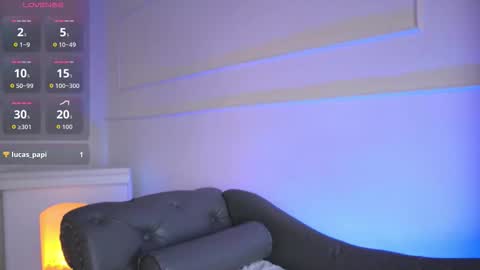 Snapshot of charlotterusso chatting on September 2025 01:05:01 PM Lauren Rus online show from September 2025 01:05:01 PM