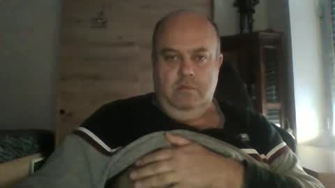 charly online show from November 2025 08:46:02 AM