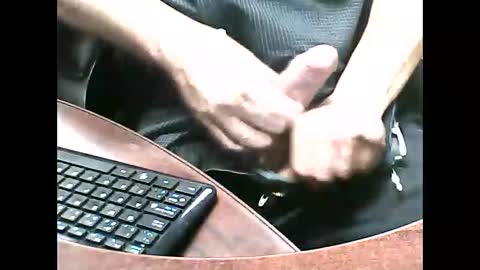 charmeur2672 online show from September 2025 10:27:01 AM