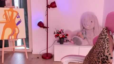 Victoria online show from March 2026 10:44:01 AM